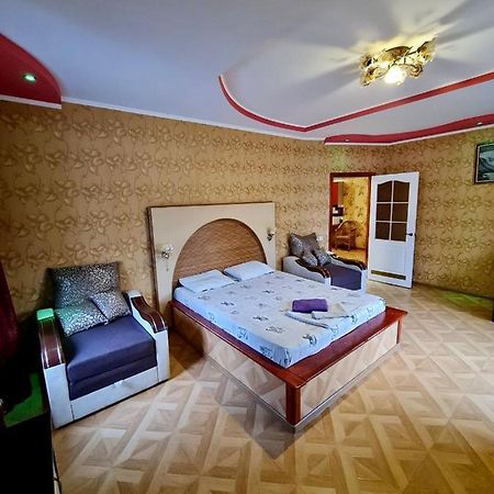 Мини-отель Кропивницкий Экстерьер фото